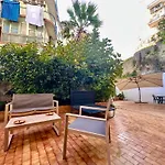 Life In Naples