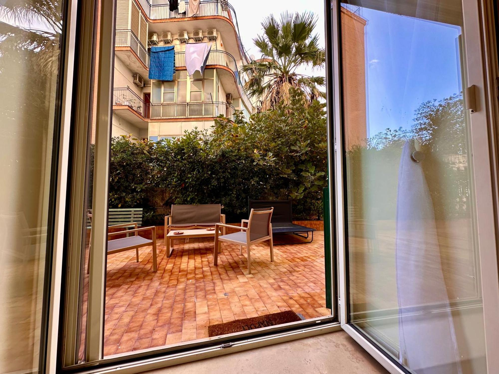 Life In * Naples